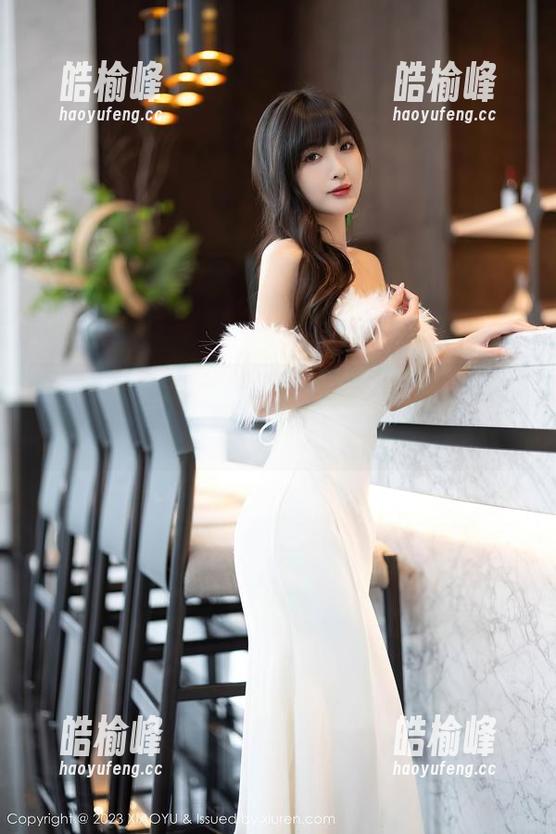 语画界 - 观看杨晨晨Yome校园写真，每一张都是不想错过的瞬间。