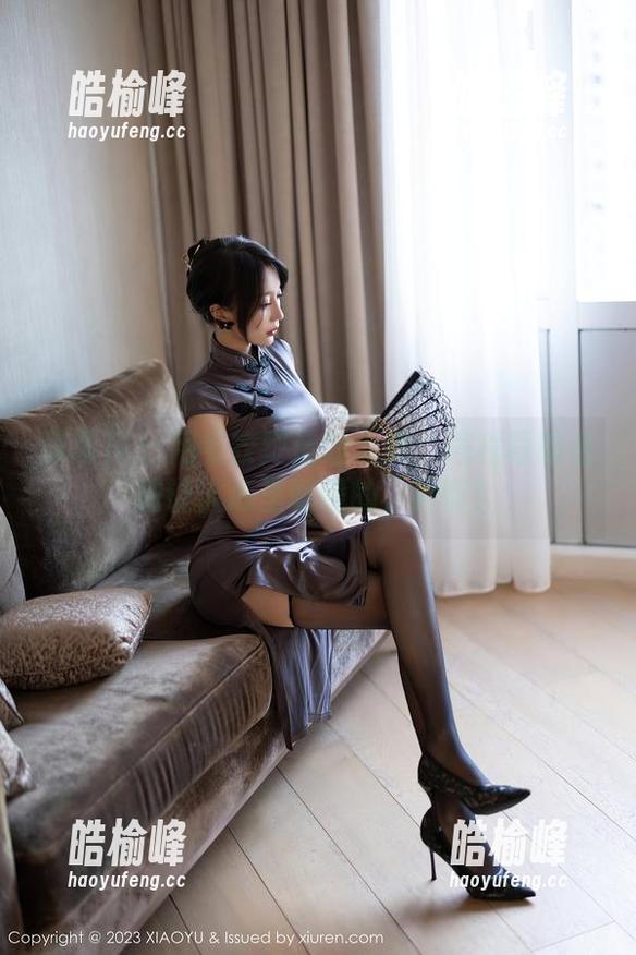 语画界-程程程 语画界 - 用毛衣塑造的温柔:程程程的私拍让人心里暖暖的,冲啊!