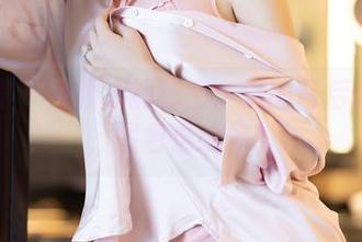 语画界 - 郑颖姗的秘密：美图背后的故事，图包送给你！