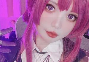高清曝光！雪猫在浴缸里的日常：你绝对不能错过的分享！