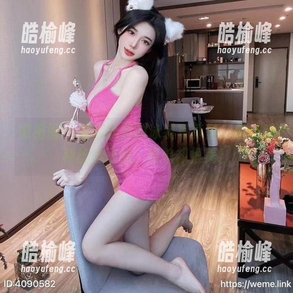 微密圈 - 在黎允熙的泳装写真里，感受那种丝丝凉意，简单却很美！